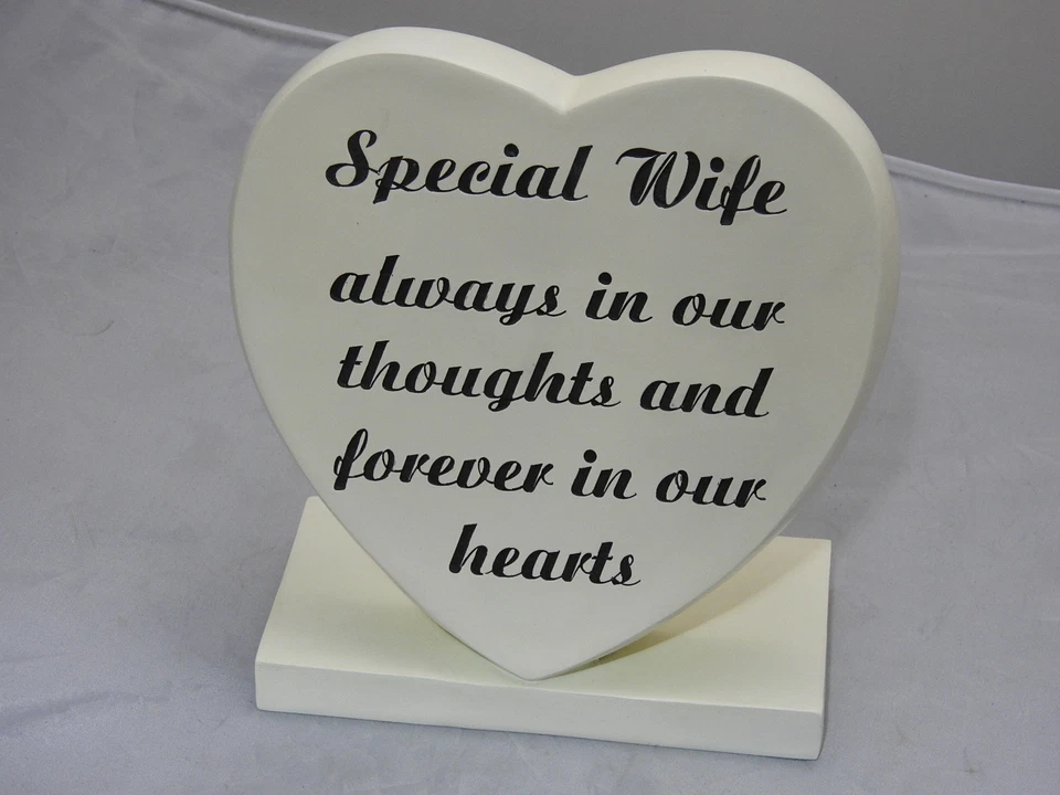 HEART GRAVE MEMORIAL STATUE RESIN HEARTS SPECIAL WIFE ORNAMENT - Image 1 of 1