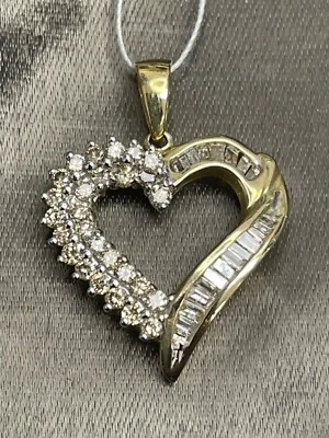 14 K Yellow Gold baguette and round Diamond Heart pendant - Image 1 of 4