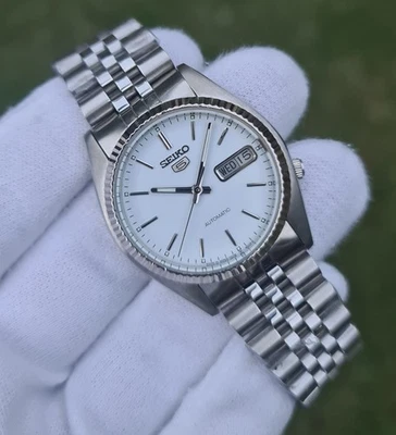 精工 5 SNXJ89 – 白色表盘 – 自动 7009 机芯 – 男士手表 日本制造 — 第 1/4 张图片