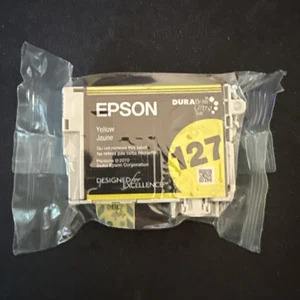 Genuine Epson 127 Yellow Ink Cartridge NX625 WF7010 WF7510 WF7520 WF3520 WF3540 - Picture 1 of 2