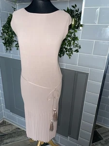 STUNNING DUSTY PINK PEACH PLEATED 1920S 1930S STYLE OCCASION DRESS SIZE 18 - Picture 1 of 4