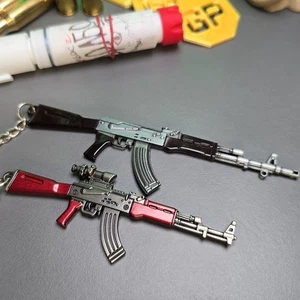 Tarkov AKM Rifle Keychain – 7.62x39 Metal Mini Replica for Gamers & EDC - Picture 1 of 9