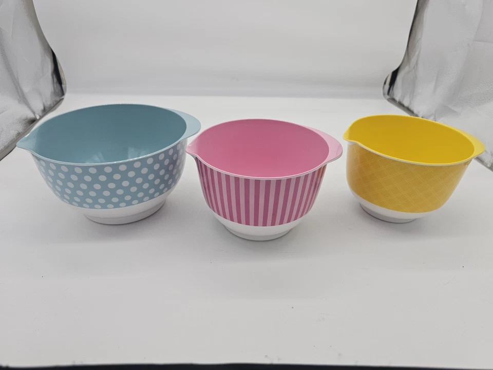 Juego de tazones mezcladores de melamina Cake Boss Colors 3 cuartos, 2 cuartos y 1,8 cuartos de galón SH5 Foto 1 de 3
