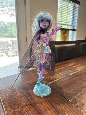 Monster High Haunted – Student Spirits River Styxx Near Complete MINT!! - Image 1 of 4