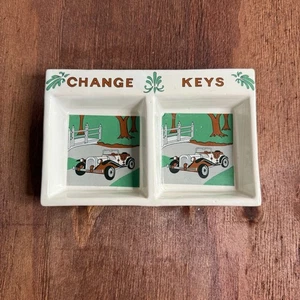 Adorable Vintage Change Dish Holder Ceramic Organizer Car Graphic Design - Picture 1 of 4