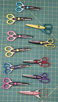 11 Craft Scissors Edgers: Provo Craft, Kraft Edgers, &  Fiskars - Image 1 of 4