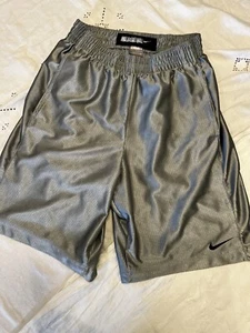 Rare Vintage Nike Basketball Size Small Dazzle Shorts Silky Smooth Silver! ๐ - Picture 1 of 9