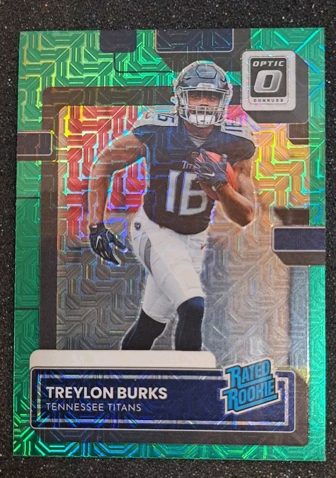 2022 Donruss - TREYLON BURKS Rated Rookie Optic Preview Green Mojo #P-312 (RC)
