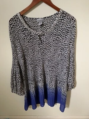 Catherines Plus Size 3X Blouse Animal Print Sheer Bell Sleeves Beaded Neck Tunic - Image 1 of 4