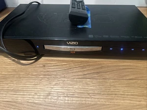Vizio Blu-Ray Player 1080P Full HD With Remote - Picture 1 of 5