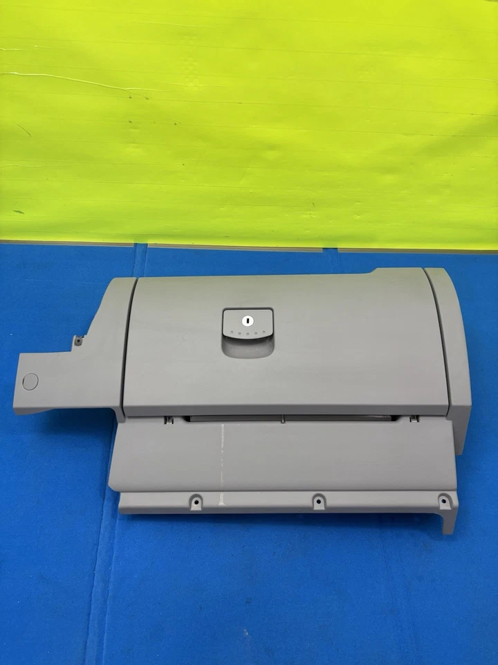 03-10 Volkswagen VW Escarabajo Guantera Conjunto Gris OEM Foto 1 de 4