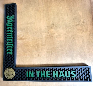Jagermeister CORNER โVโ BLACK RUBBER BAR MAT - Hard To Find ๐ฅ 20" Long - Afbeelding 1 van 3