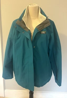 L L Bean Women’s Size L 3 In 1 Winter Jacket  With Inner Fleece , Forest Green - Image 1 of 4
