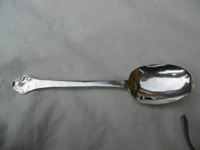 c1694 Cucchiaio Trefid XVII secolo con decorazione in pizzo 54g - Immagine 1 di 4