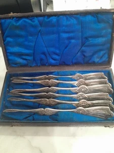 S H M & Co Simpson Hall Miller & Co Sterling Nut Picks In Original Case - Picture 1 of 12
