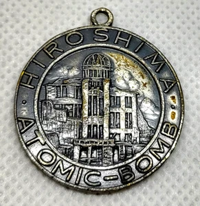 1945 Japan Hiroshima Peace Memorial Key Chain Medal, World Heritage, ATOMIC BOMB - Picture 1 of 11