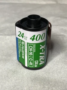 FujiColor Superia X-TRA 400 Speed 24 Belichtungen Farbfilm - Bild 1 von 3