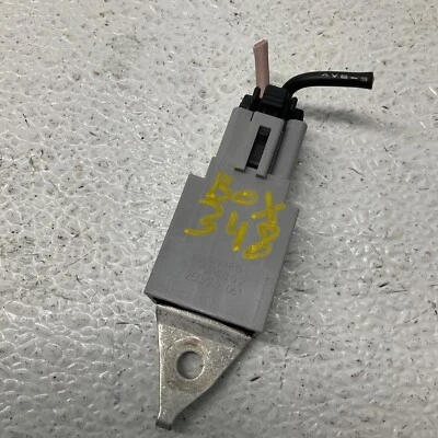 2010 Toyota Camry V6 RECIEVER CONDENSOR MODULE 90980-A4002 - Imagem 1 de 4