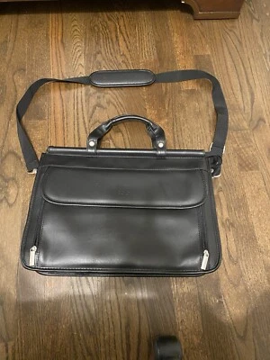 Bolso de cuero solo para computadora TOTALMENTE NUEVO Foto 1 de 4