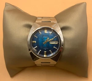 Automatic Seiko 6106-7729 DX 17 Jewels Blue Dial Stainless Steel Band Wristwatch - Picture 1 of 9