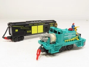 Lionel 6-11988 New York Central Fire car & Instruction Car LN - Picture 1 of 12