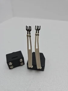 Lot of 2 Antenna Splitter Connectors UHF VHF Coaxial Plastic 723 - Picture 1 of 4