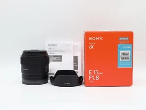 Sony E 11mm F/1.8 Wide Angle Lens SEL11F18 - Excellent! - Picture 1 of 10