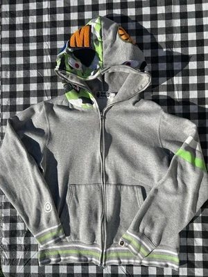 Sudadera con Capucha A Bathing Ape Shark Cremallera Completa Unisex Talla Grande Defectos Menores Foto 1 de 4