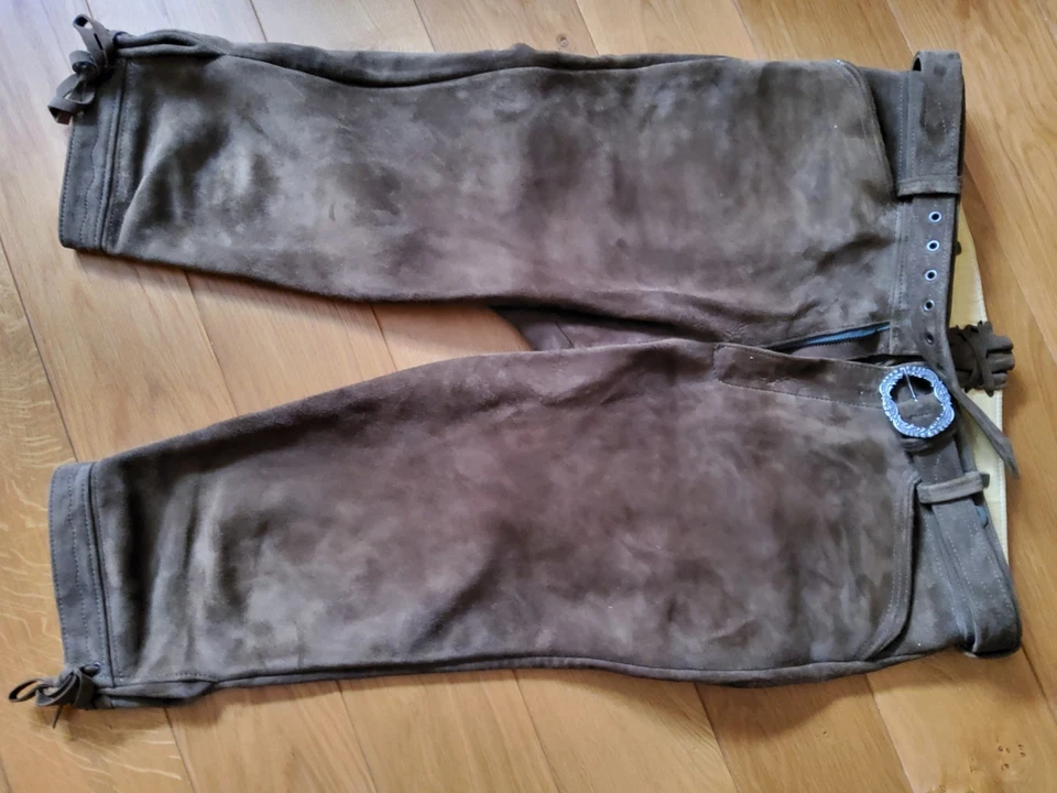 Lederhose Kniebund Gr. 102, Braun, Handgefertigt, sehr guter Zustand , sauber - Bild 1 von 4
