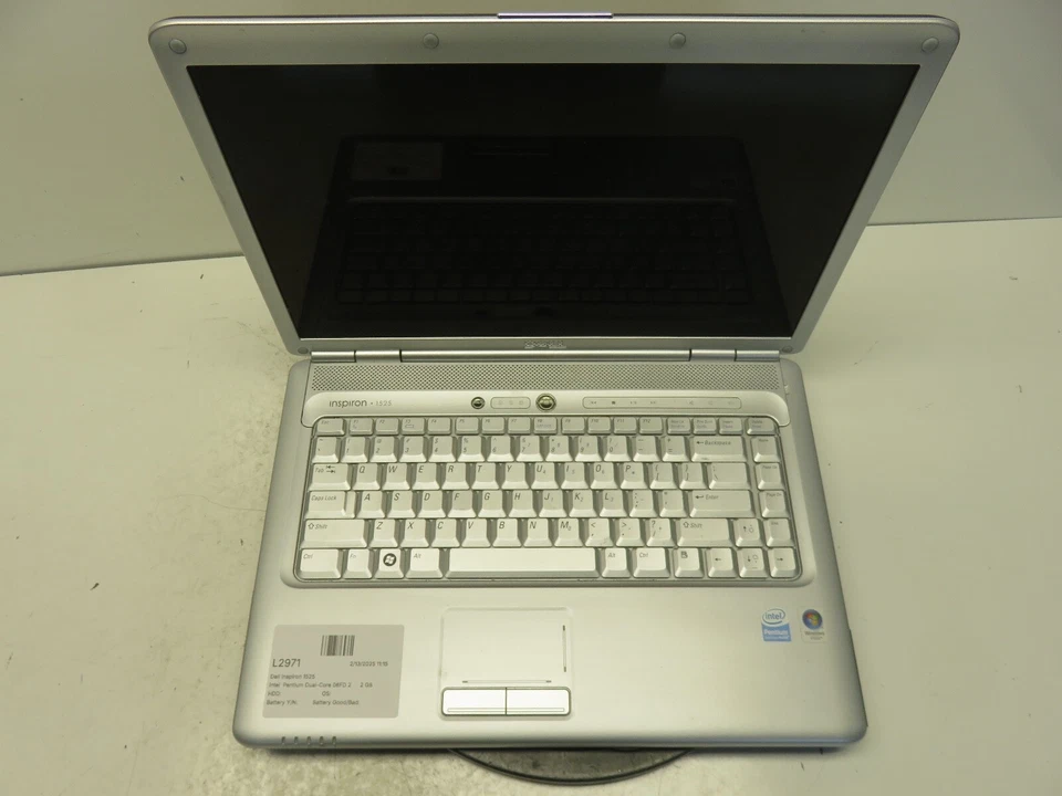 Dell Inspiron 1525 Intel Pentium Dual-Core 06FD 2 GHZ 2 GB SIN HDD Sin batería Foto 1 de 4