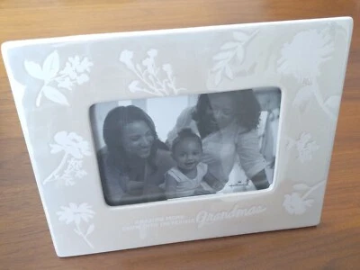 Marco de fotos Hallmark 4"x 6" foto cerámica marfil flores abuela mamá regalo Foto 1 de 4