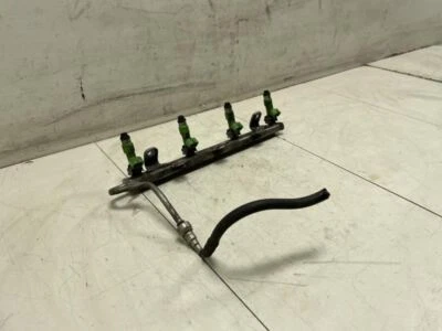 Radil inyector de combustible Nissan Rogue S 2,5 L 2010 con inyectores de fábrica Foto 1 de 4