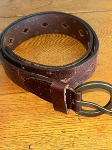 Leather Dockers Med Belt 1602 Brown Measures 35 From Buckle To Tip - Picture 1 of 5