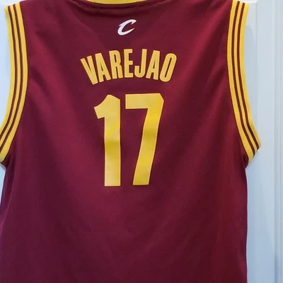 Camiseta deportiva juvenil NBA CLEVELAND CAVALIERS #17 Anderson Varejao borgoña talla L juvenil Foto 1 de 4