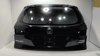 Panel de carcasa de puerta levadiza Honda Pilot 2019-2022 con vidrio *NH731P* OEM negro Foto 1 de 4