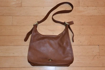 Bolso Bandolera Coach Legacy Crescent 9718 Cuero Tostado Solapa De Colección Foto 1 de 4