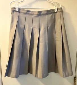 Varsity Pleated Gray Skirt Girls Size 16 ~ Excellent Condition. - Picture 1 of 4