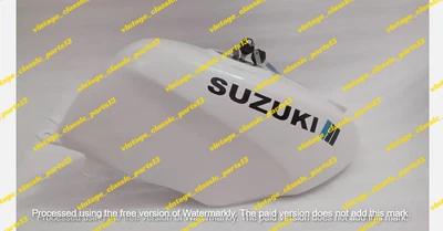 Suzuki RGV250 VJ21 1988-1989 Aluminum Alloy Painted Fuel Tank With Cap & Tap - Image 1 of 4