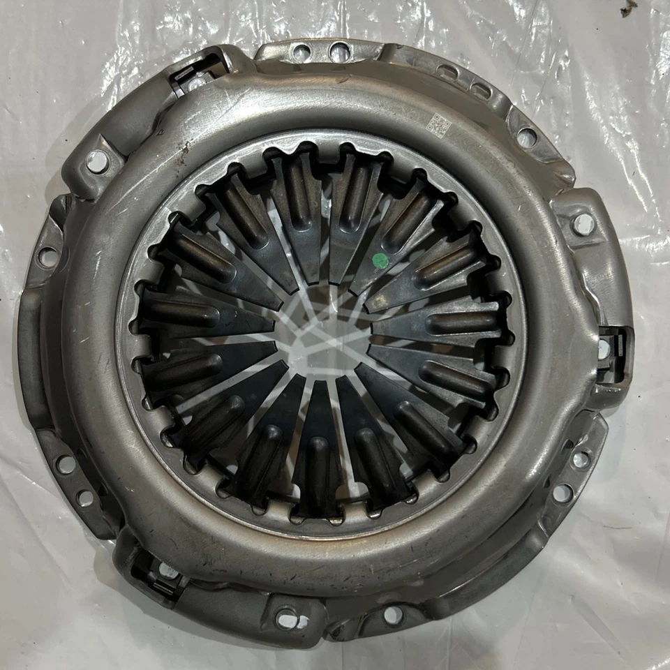 Placa de presión de embrague CTX-107 AISIN OE: 31210-35210 Toyota Tundra 4Runner Tacoma Foto 1 de 4