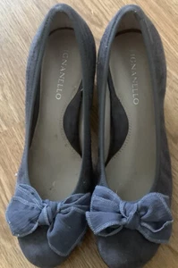 Tignanello Ladies Shoes Sz 6M TENGA Gray Felt Leather Uppers Been In Storage - Picture 1 of 4