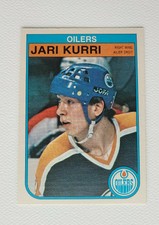 Jari Kurri 2nd year 1982-83 O-Pee-Chee Hockey Card #111 Edmonton Oilers MINT
