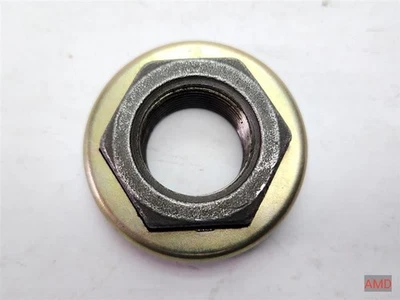 1997 BMW 540i E39 2,81 Ratio Differential Input Flange Nut With Securing Plate - Image 1 of 3