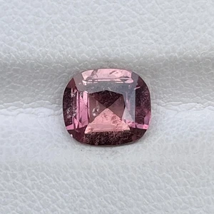 7mm Natural Padparadscha Sapphire 1.68 Cts Cushion Loose Gemstone Jewelry Ring - Picture 1 of 5