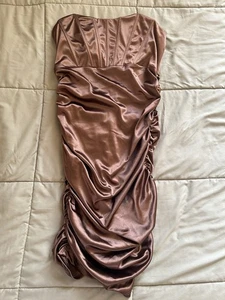 Satin-Kleid Mädchen Größe L Forever 21 braun NEU ohne Etikett - Bild 1 von 4