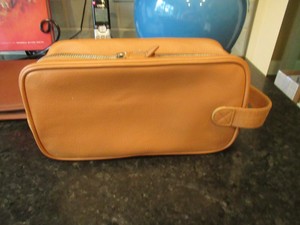 mountain warehouse holdall