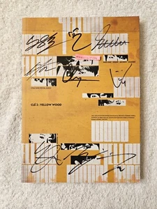 STRAY KIDS Cle 2 Yellow Wood Firmado Álbum Promocional Autografiado Key 2 Ver [VENDEDOR DE EE. UU. - Imagen 1 de 18