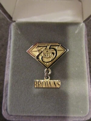 Vintage 1994 Cleveland Browns Balfour NFL 75th Anniversary Numbered Pin 50/7500 - Image 1 of 4