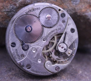 MARLBORO 7j SWISS POCKET WATCH MOVEMENT GOING W. CO. 39.6mm FOR REPAIR (BN) - Picture 1 of 3