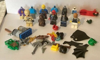 Vintage Lot Of 39 LEGO Pieces~  12 Mini Figures People Parts ~Star Wars Batman - Image 1 of 4