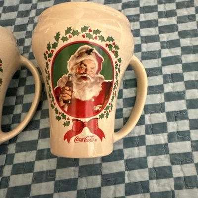 Tazas de Papá Noel Coca-Cola 1989 vintage (juego de dos con diferentes diseños) Foto 1 de 4